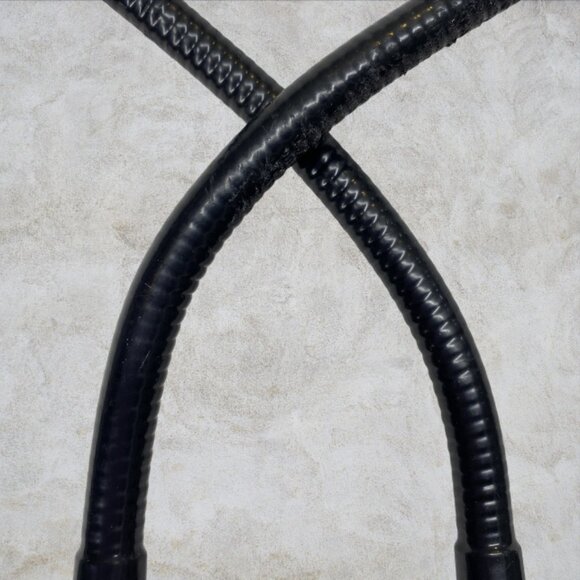 B-LAND -- Hands-Free Neck Phone Holder, Adjustable 360°, Light, Portable - Picture 6 of 10